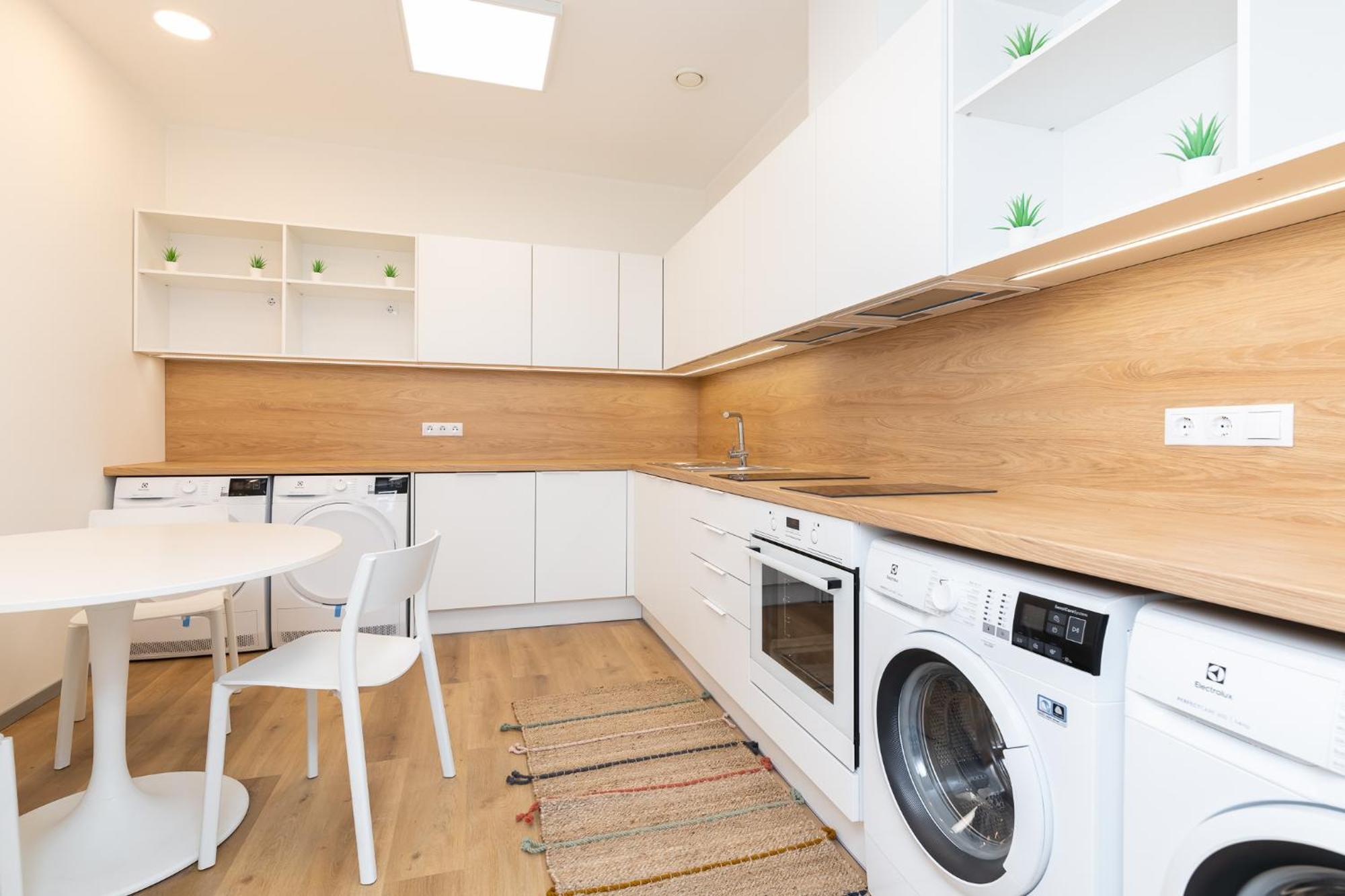 Hilltop Apartments - Studio Rooms In City Centre Tallinn Eksteriør billede