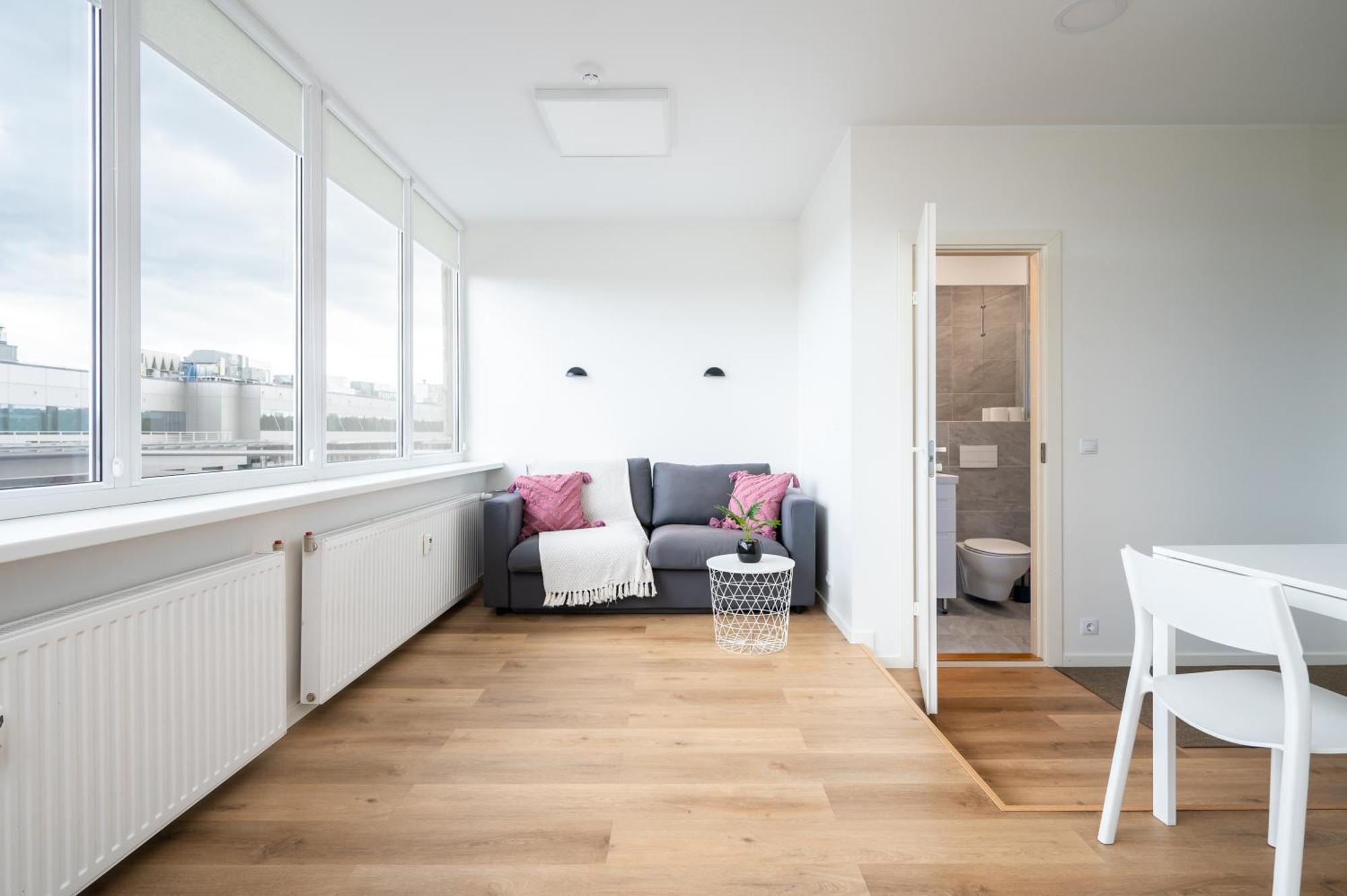 Hilltop Apartments - Studio Rooms In City Centre Tallinn Eksteriør billede